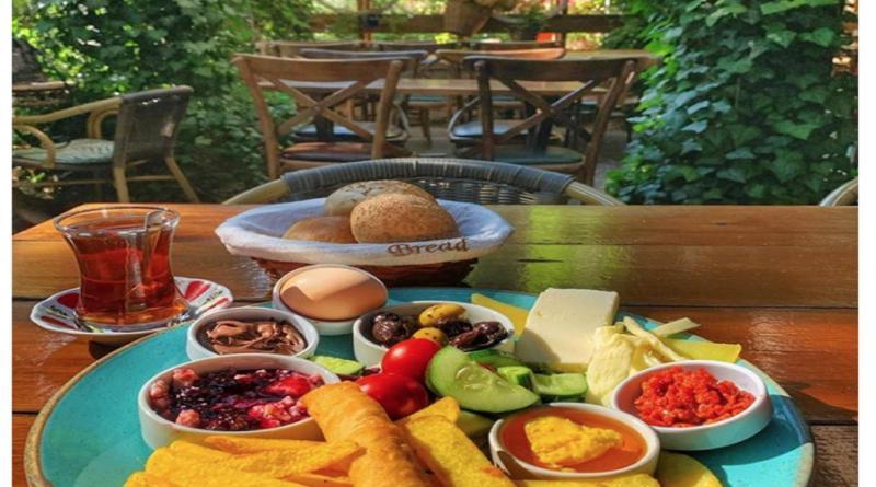 Alyon Hotel Taksim Istanboel Buitenkant foto