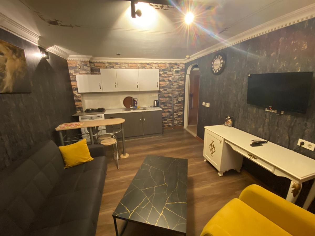Alyon Hotel Taksim Istanboel Buitenkant foto